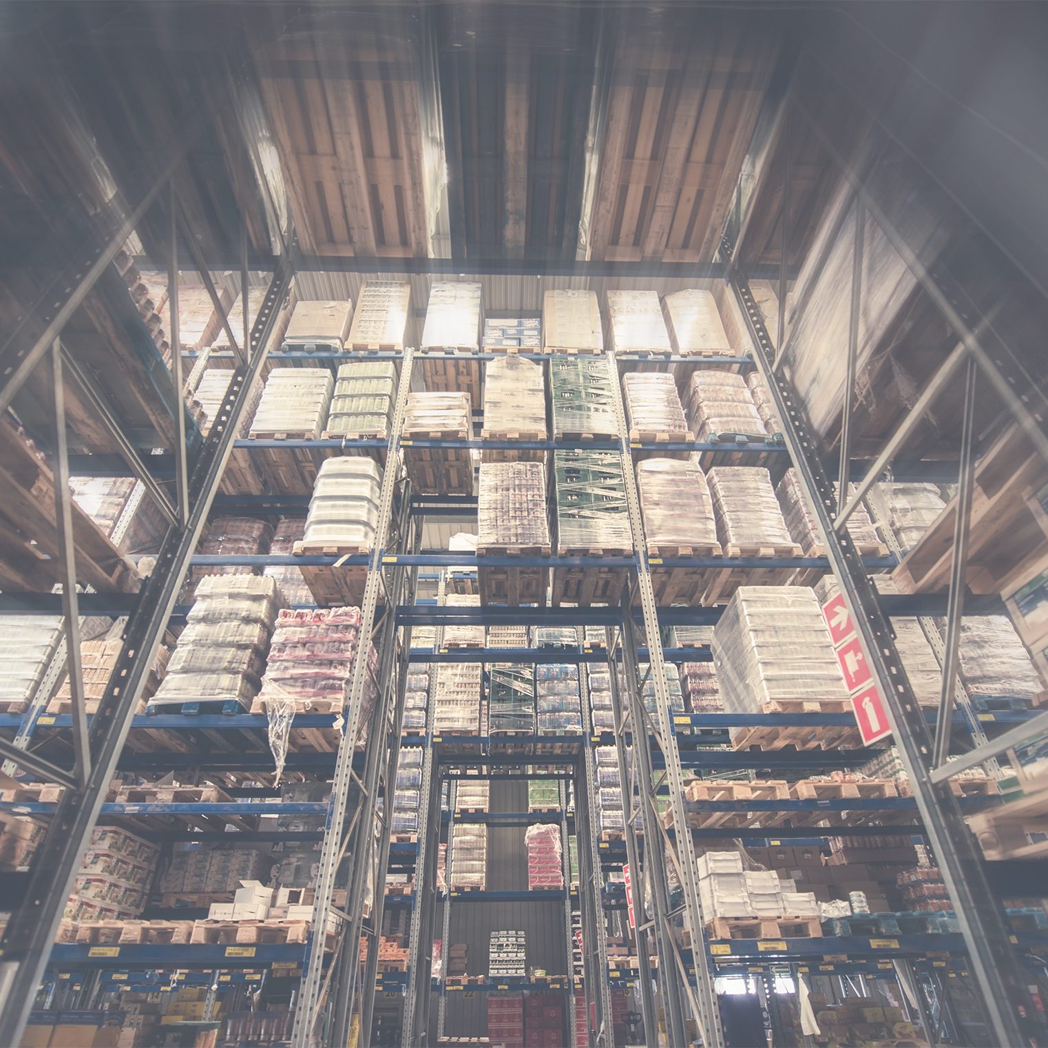 warehouse-products-storage-PM6QENF_ps warehouse-products-storage-PM6QENF_ps